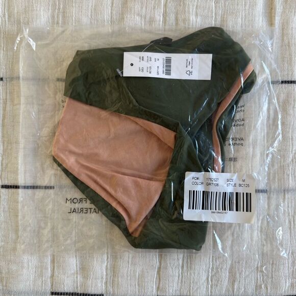 J. Crew Curved Waist Cheeky Bikini Bottom Green Size Medium NWT - Picture 11 of 11